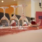 阿德勒酒店 酒店