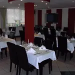 阿德勒酒店