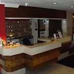 阿德勒酒店