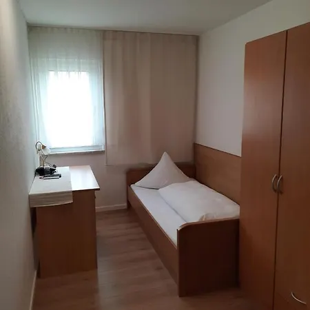 Hotell Adler *