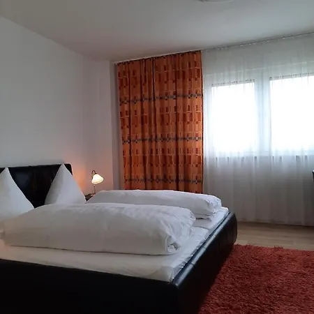 Hotell Adler *